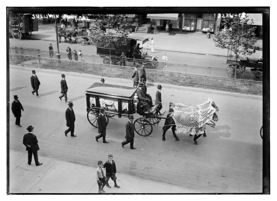Sullivan Funeral, 9-19-14 LCCN2014697556