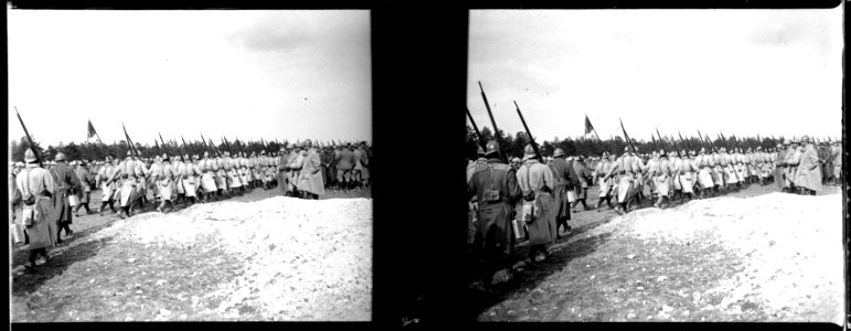 Suippes. 25e chasseurs - Fonds Berthelé - 49Fi565