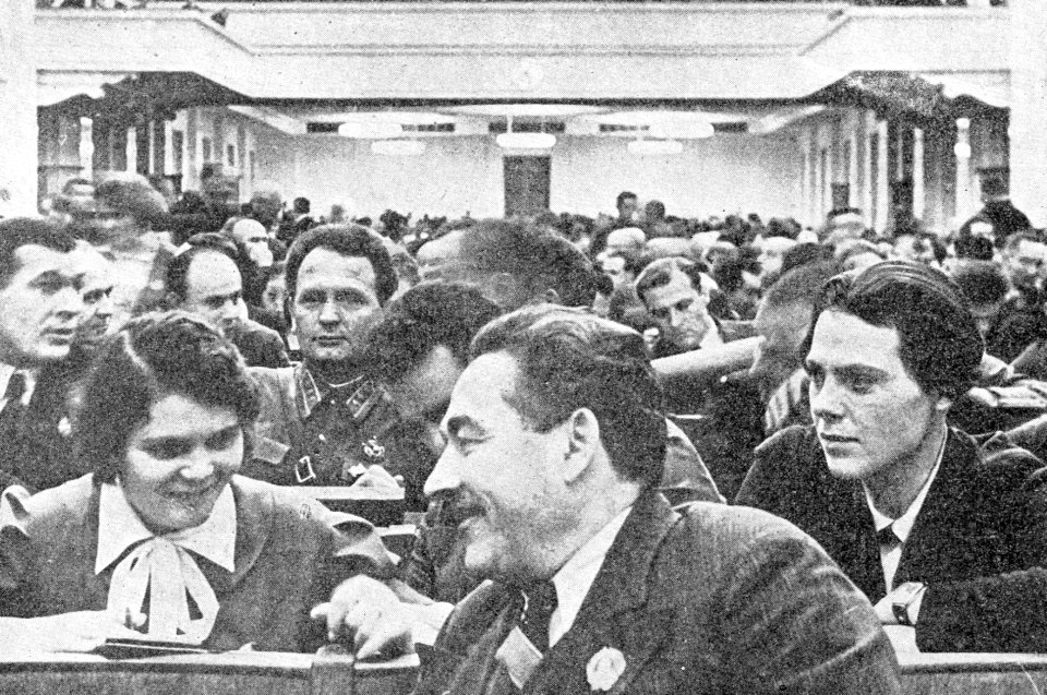 Sukhomlyn KV Soc Kiev 1936 n11 p17