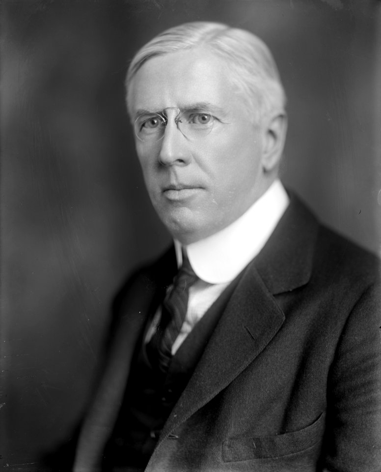 SULLIVAN, MARK LCCN2016861440