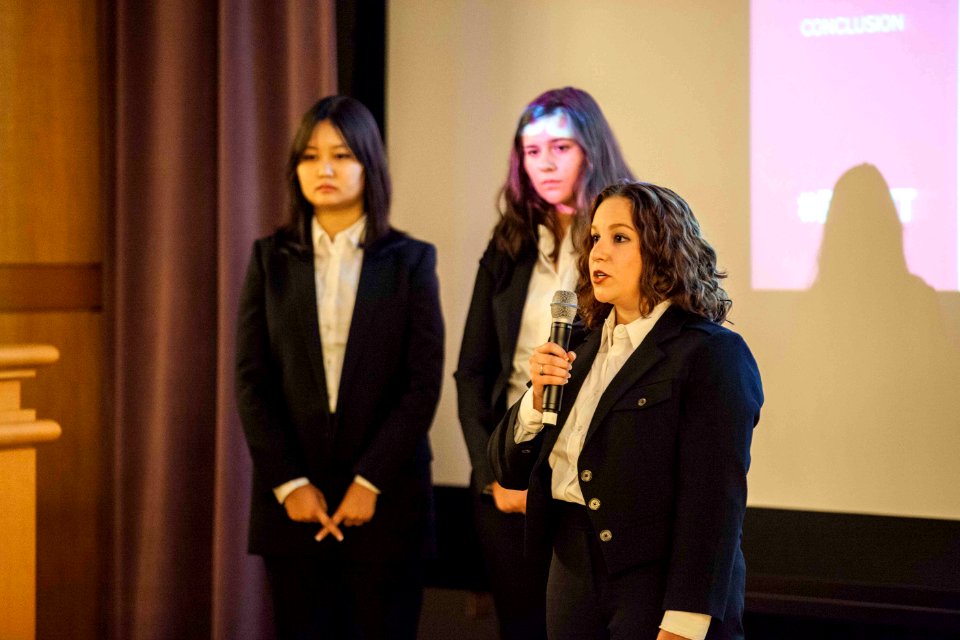 Summer 2016 P2P Challenging Extremism Presentation (27930314776)