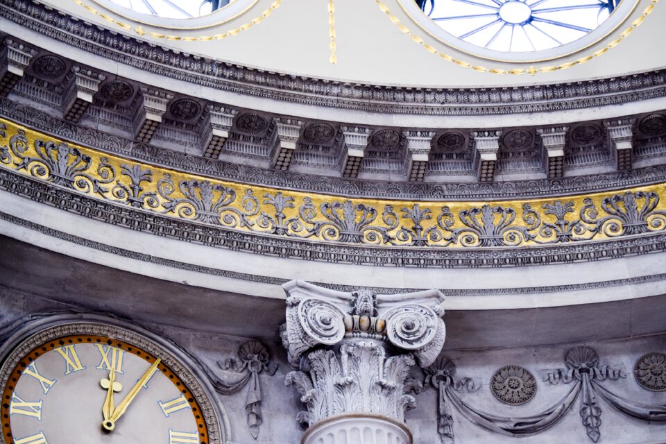 Roof town hall dublin city hall