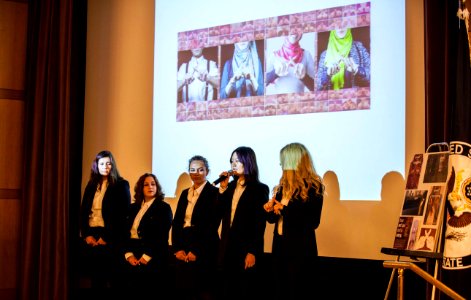 Summer 2016 P2P Challenging Extremism Presentation (27350963523)