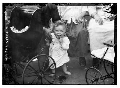 Summer scene, N.Y. LCCN2014690606