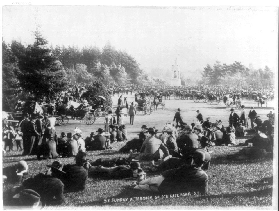 Sunday afternoon, Golden Gate Park, S. F. LCCN2012648363