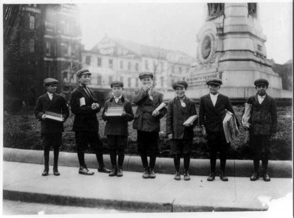 Sunday Morning, Group of gum vendors and news-boys, Pennsylvania Avenue and 7th Sts. The smallest ones were Sam Kipnis, 412 P St., N.W., Washington, D.C. David Stierman, 701 M St., N.W., LOC cph.3b23468