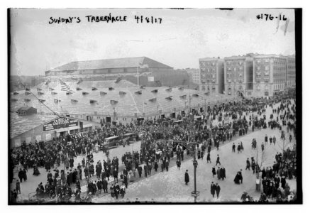 Sunday's Tabernacle, 1917 LCCN2014704329