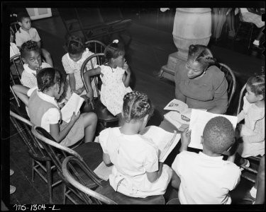 Sunday school. Kingston Pocahontas Coal Company, Warwick Mine, Welch, McDowell County, West Virginia. - NARA - 540774