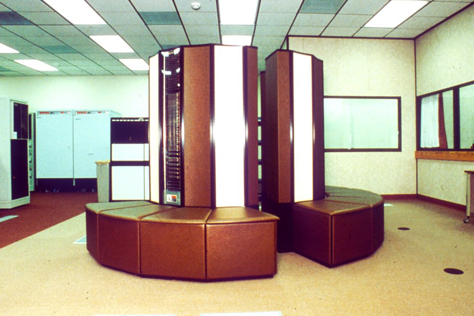 Supercomputer