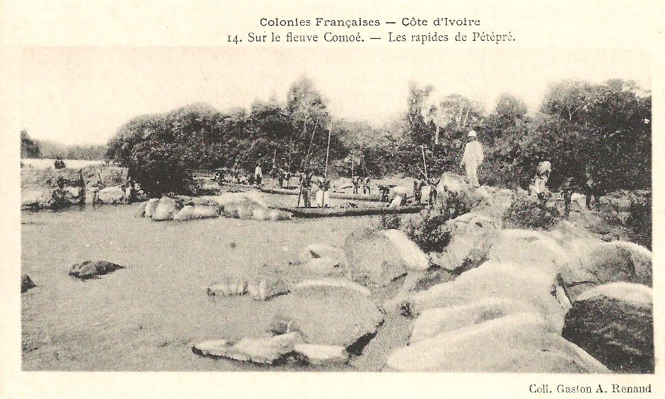 Sur le fleuve Comoé-Les rapides de Pétépré (Côte d'Ivoire)