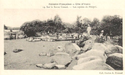 Sur le fleuve Comoé-Les rapides de Pétépré (Côte d'Ivoire)