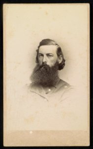 Surgeon William D. Newell of 28th New Jersey Infantry Regiment in uniform) - F. Gutekunst, 704 & 706 Arch St., Philadelphia LCCN2016652282