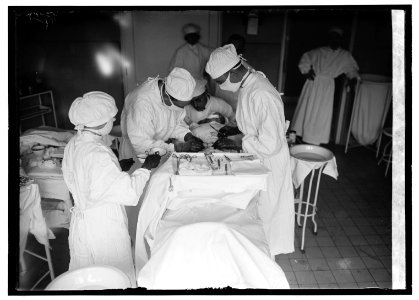 Surgery LCCN2016846444