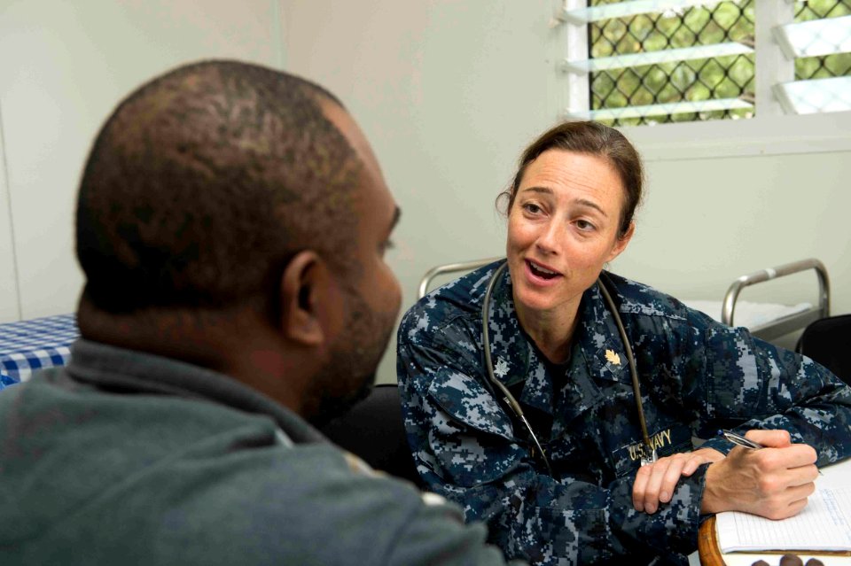 Surgery screening people in Arawa, Papua New Guinea, for Pacific Partnership 2015 150622-N-CF750-006
