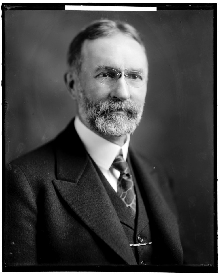 SUTHERLAND, GEORGE. JUSTICE LCCN2016861353
