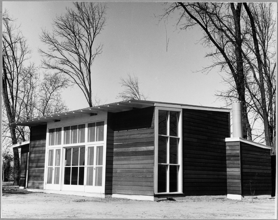 Sutter County, near Yuba City, California. Sewing center in Yuba City Farm Workers Community (F.S.A. . . . - NARA - 521760