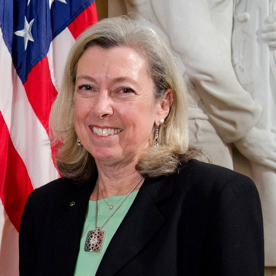 Suzanne Heinen 20120315-FAS-LSC-0059 (cropped)