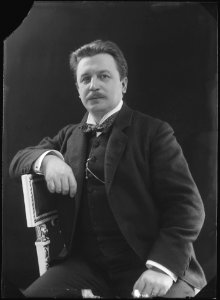 Sven Nyblom, opera singer, portrait 1905 - SMV - NN053