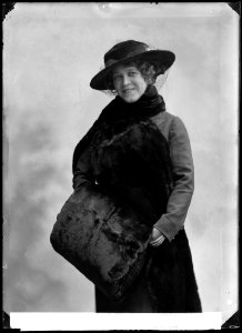Svea Textorius, actor and singer, undated portrait - SMV - GT024