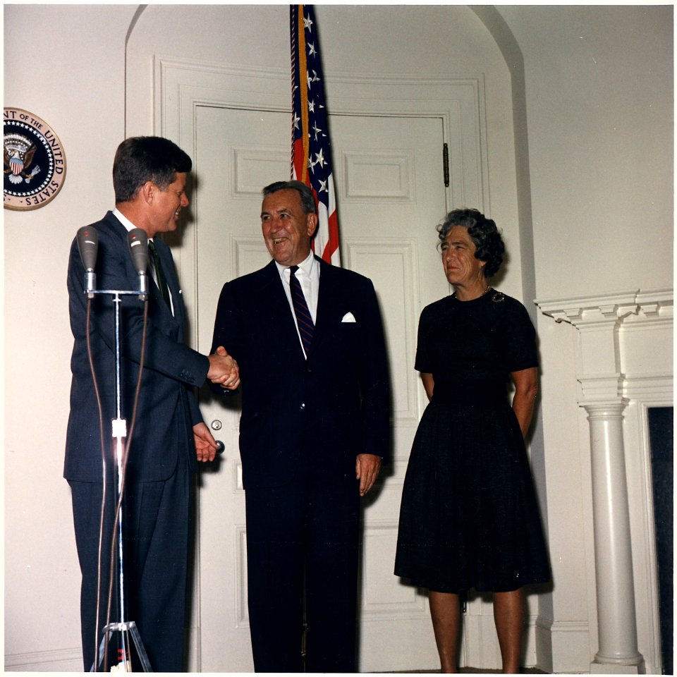 Swearing-in ceremony, Chester Bowles, as President Kennedy's Special Representative and Advisor on African, Asian... - NARA - 194204