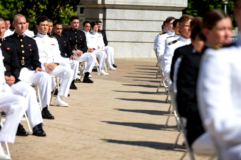 Swearing-in Event May 16 (49921490816)