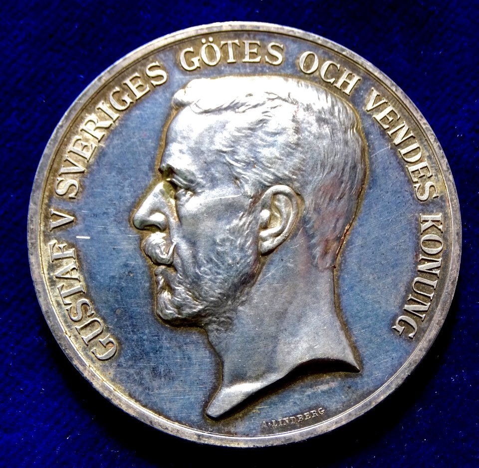 Sweden's Horse Award Silver Medal, obverse photo