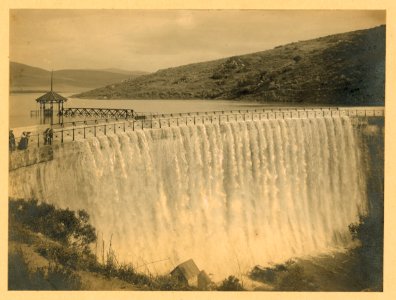 Sweetwater Dam near San Diego, Calif. LCCN2008675462