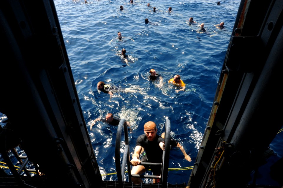 Swim call 130512-N-WJ640-198