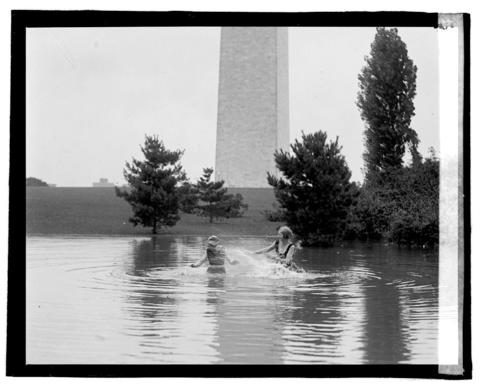 Swimmers; Washington Monument in background LOC npcc.06695