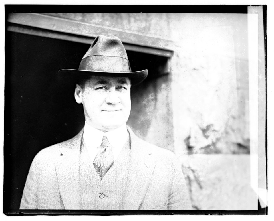 Sylvester J. Konencamp LCCN2016819612