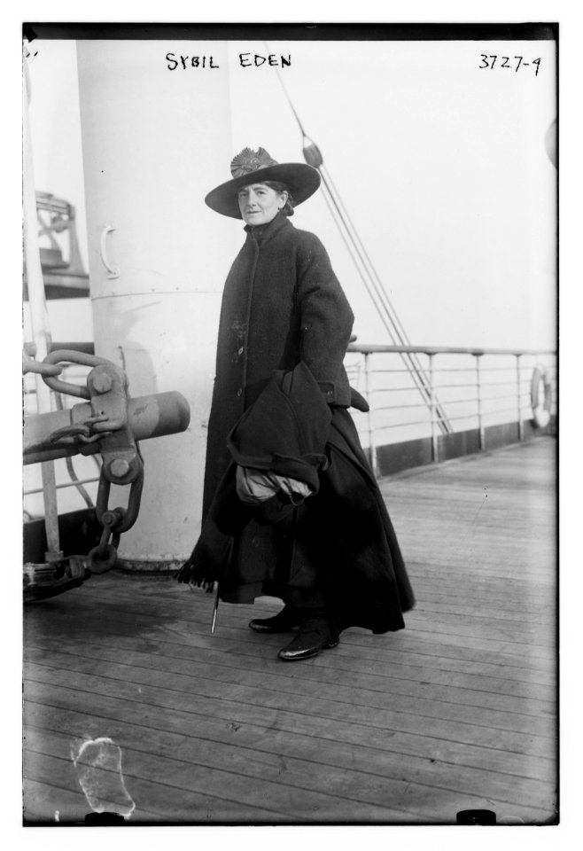 Sybil Eden LCCN2014700788