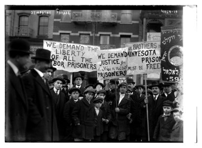 Sympathy (Labor) Parade - (1916) LCCN2014703262 photo