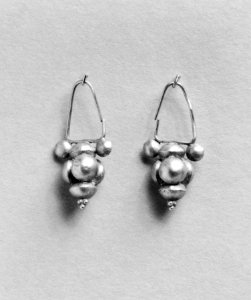 Syrian - Pair of Mulberry Earrings - Walters 57608, 57609 photo
