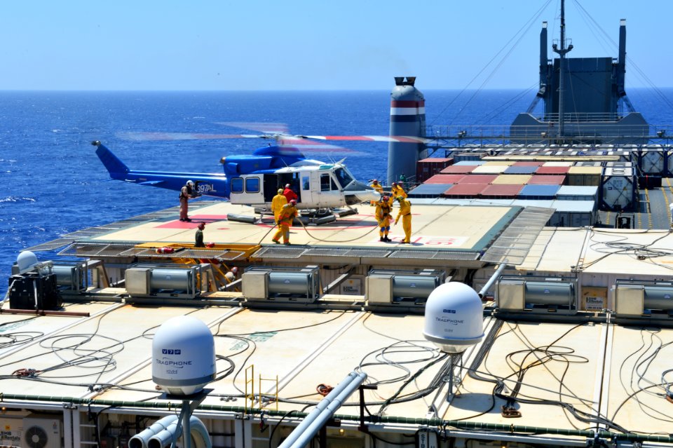 Syrian chemical agents destruction 140804-N-XB010-006