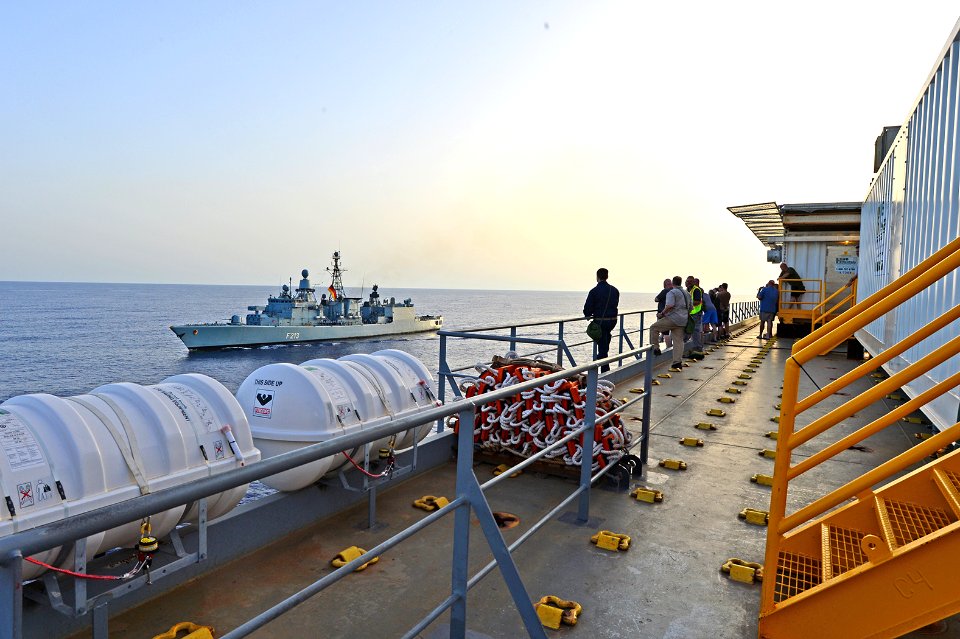 Syrian chemical agents destruction 140705-N-XB010-001