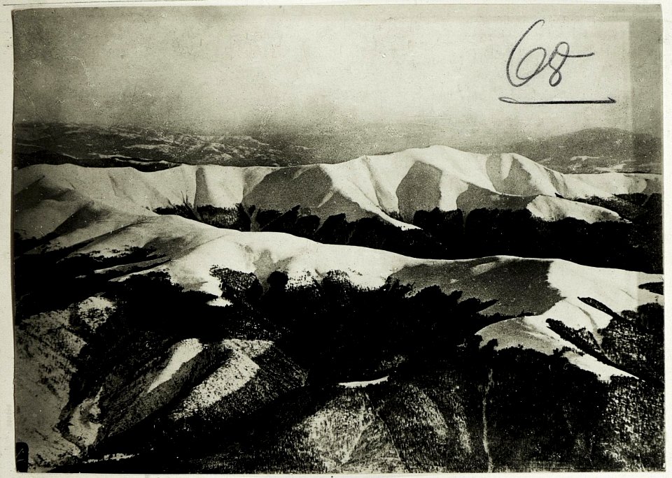 Sztoj, Karpatengipfel, 1679 m, bei Volocz. (Nach einer Fliegeraufnahme.) (BildID 15430967)