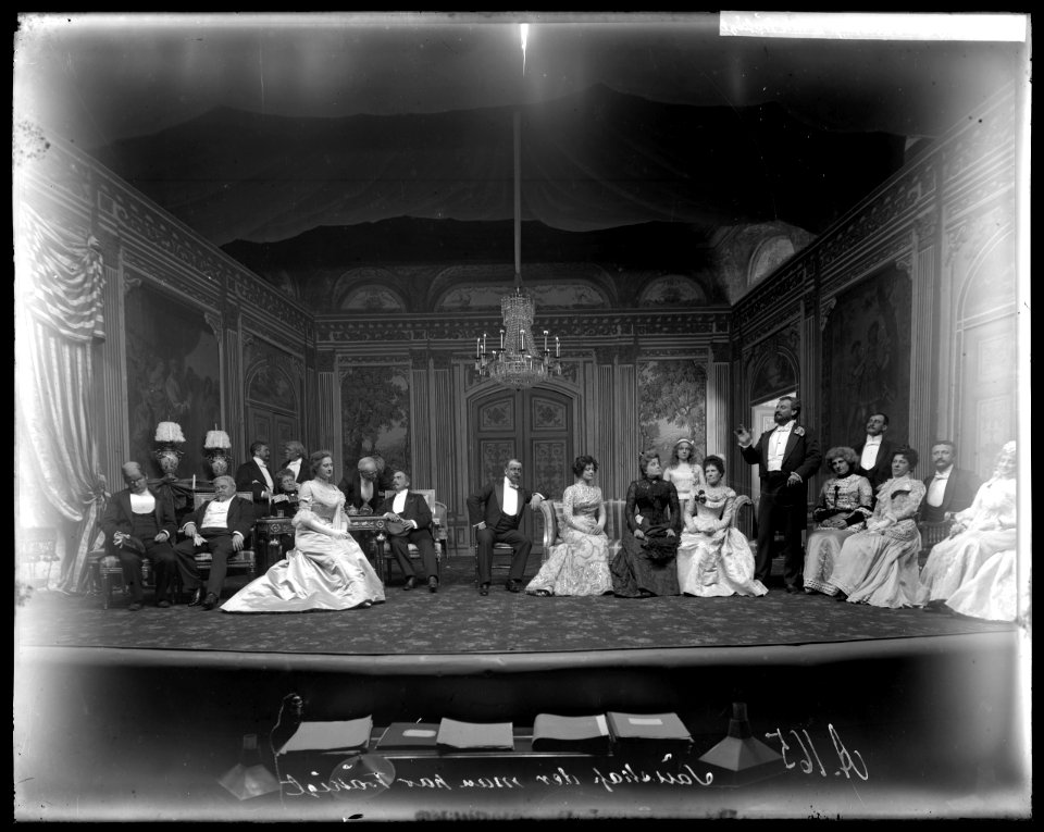 Sällskap där man har tråkigt, Dramatiska teatern 1901. Föreställningsbild - SMV - DrT139