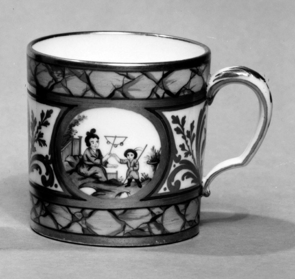 Sèvres Porcelain Manufactory - Cup and Saucer - Walters 48649 - Pieces B