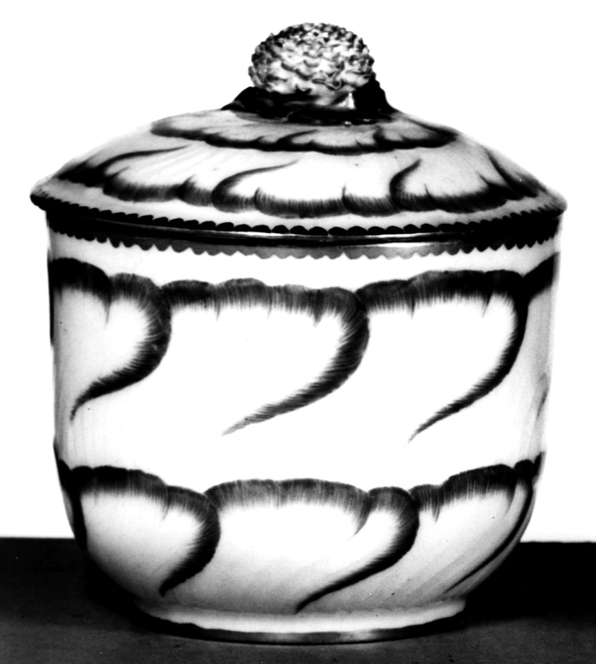 Sèvres Porcelain Manufactory - Sugar Bowl - Walters 48726