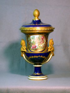 Sèvres Porcelain Manufactory - Vase with Cover - Walters 48643 - Back