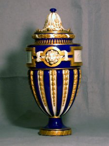 Sèvres Porcelain Manufactory - One of a Pair of Vases (Vase à têtes de lion) - Walters 48579 - Profile