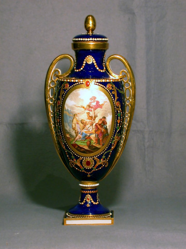 Sèvres Porcelain Manufactory - Oviform Vase (Vase Paris nouvelle forme) - Walters 48568