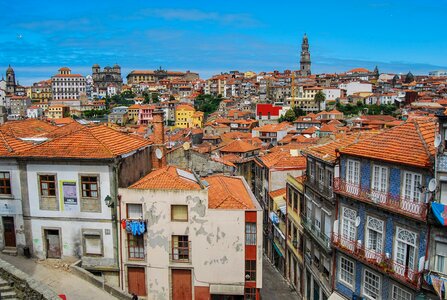 Urban landscape travel roofs