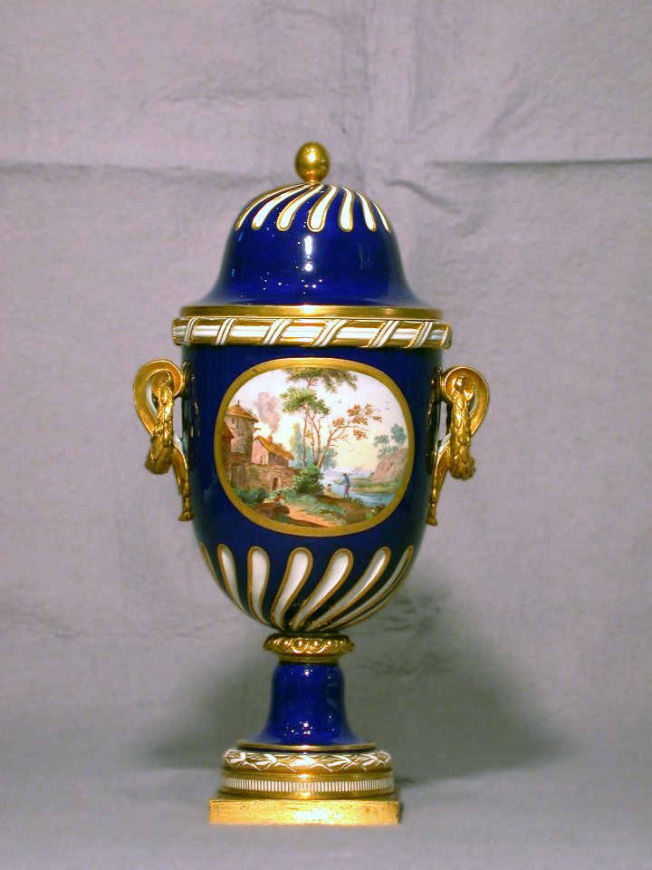 Sèvres Porcelain Manufactory - One of a Pair of Vases (Vase à feuilles de laurier) - Walters 48626 - Back