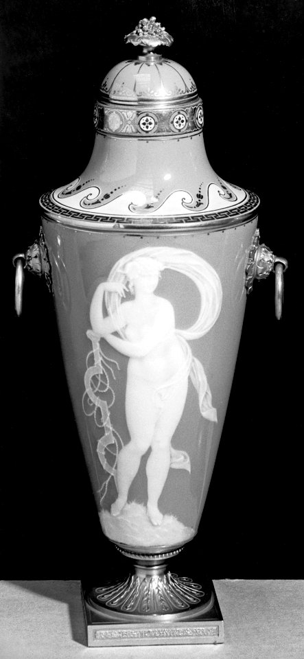 Sèvres Porcelain Manufactory - Vase - Walters 48757