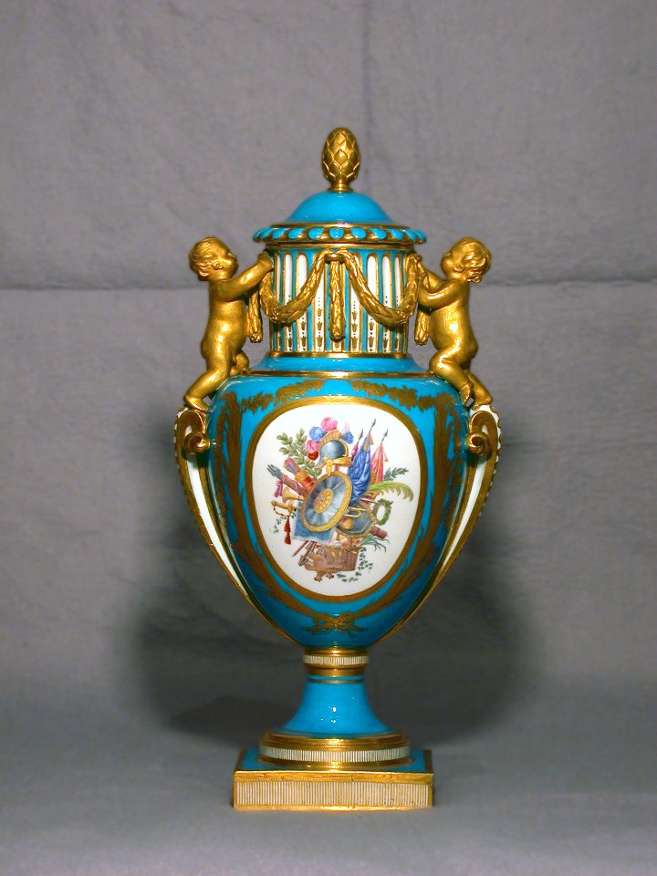 Sèvres Porcelain Manufactory - Vase (Vase colonne de Paris) - Walters 48565 - Back