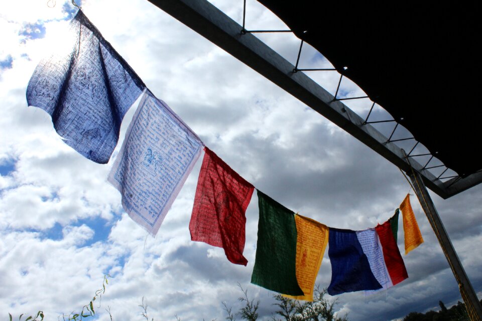 Flag tibet clouds