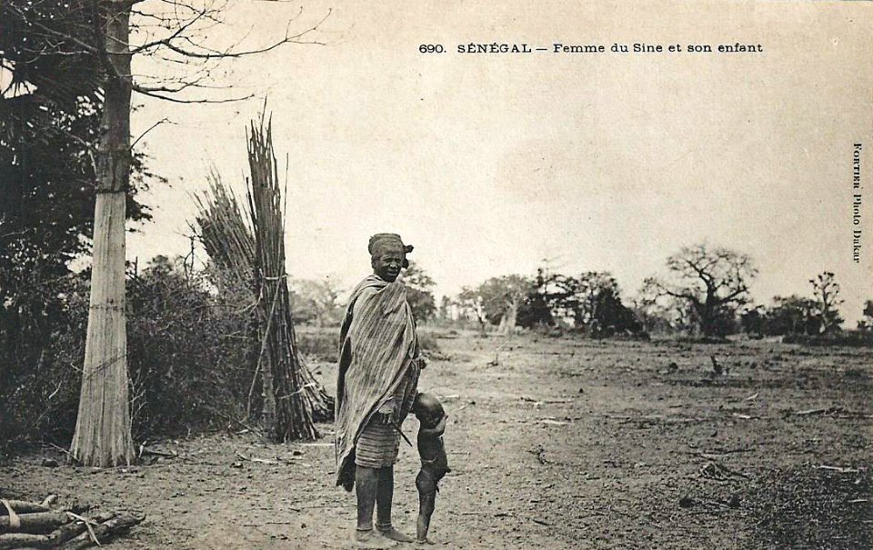 Sénégal-Femme du Sine et son enfant (AOF)