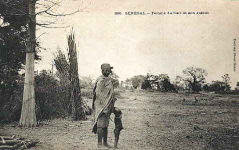 Sénégal-Femme du Sine et son enfant (AOF)