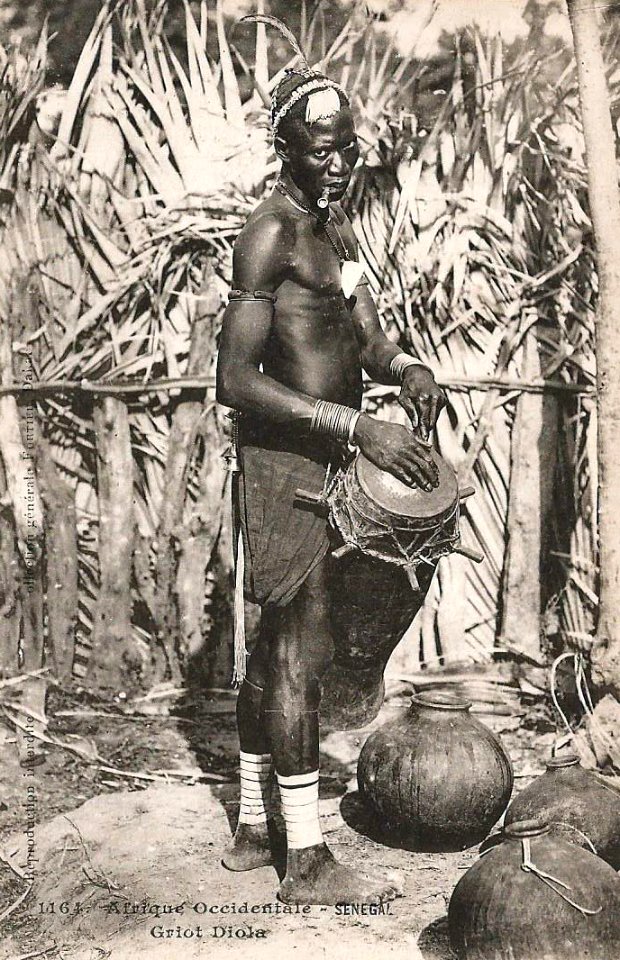 Sénégal-Griot Diola (AOF)